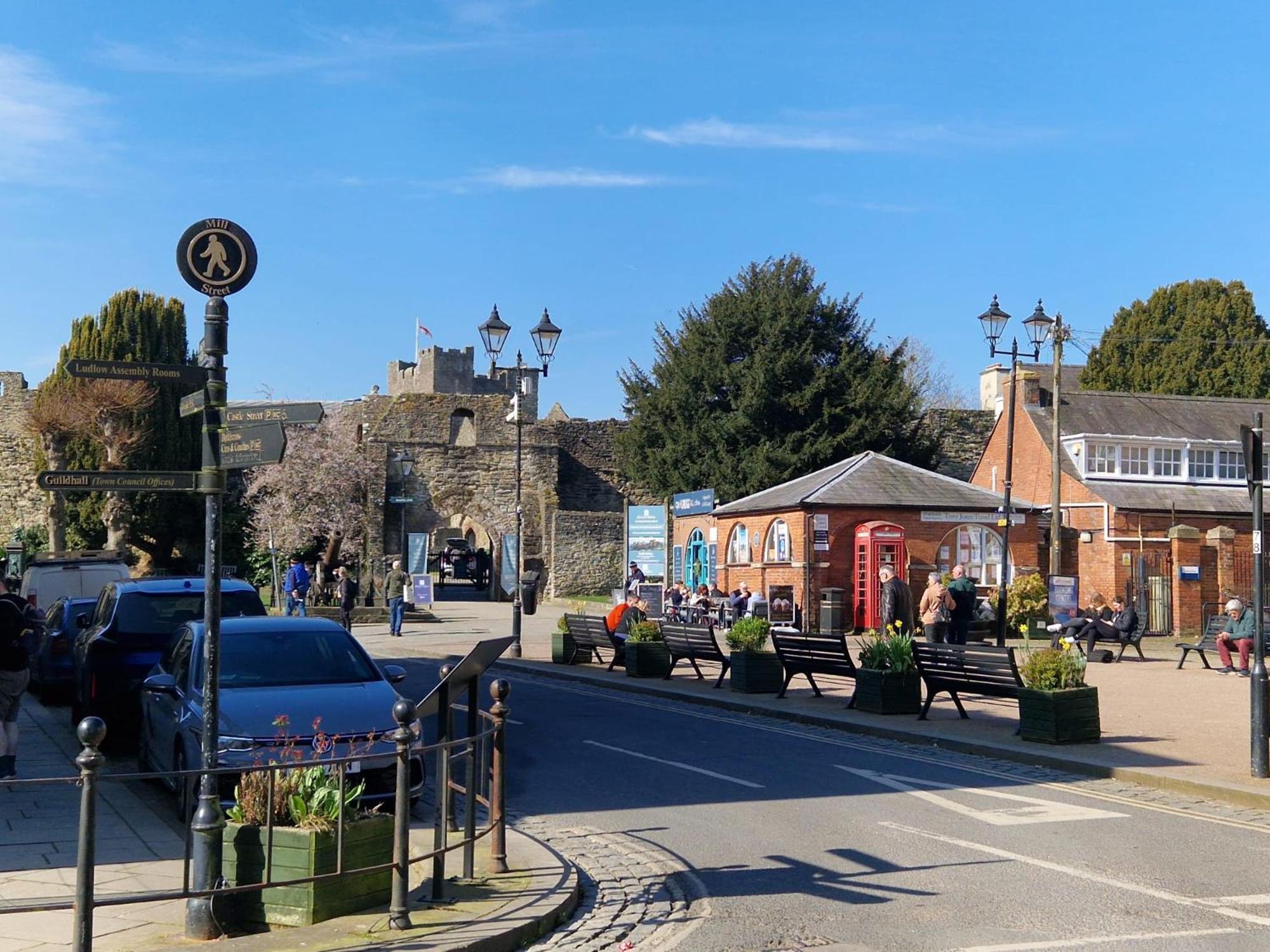 Ludlow - Linnet House - Well Presented Townhouse With Parking - Perfect Location For Exploring On Foot, Sleeps Up To 8 Guests - Hosted By Rentmyhouse Exterior foto